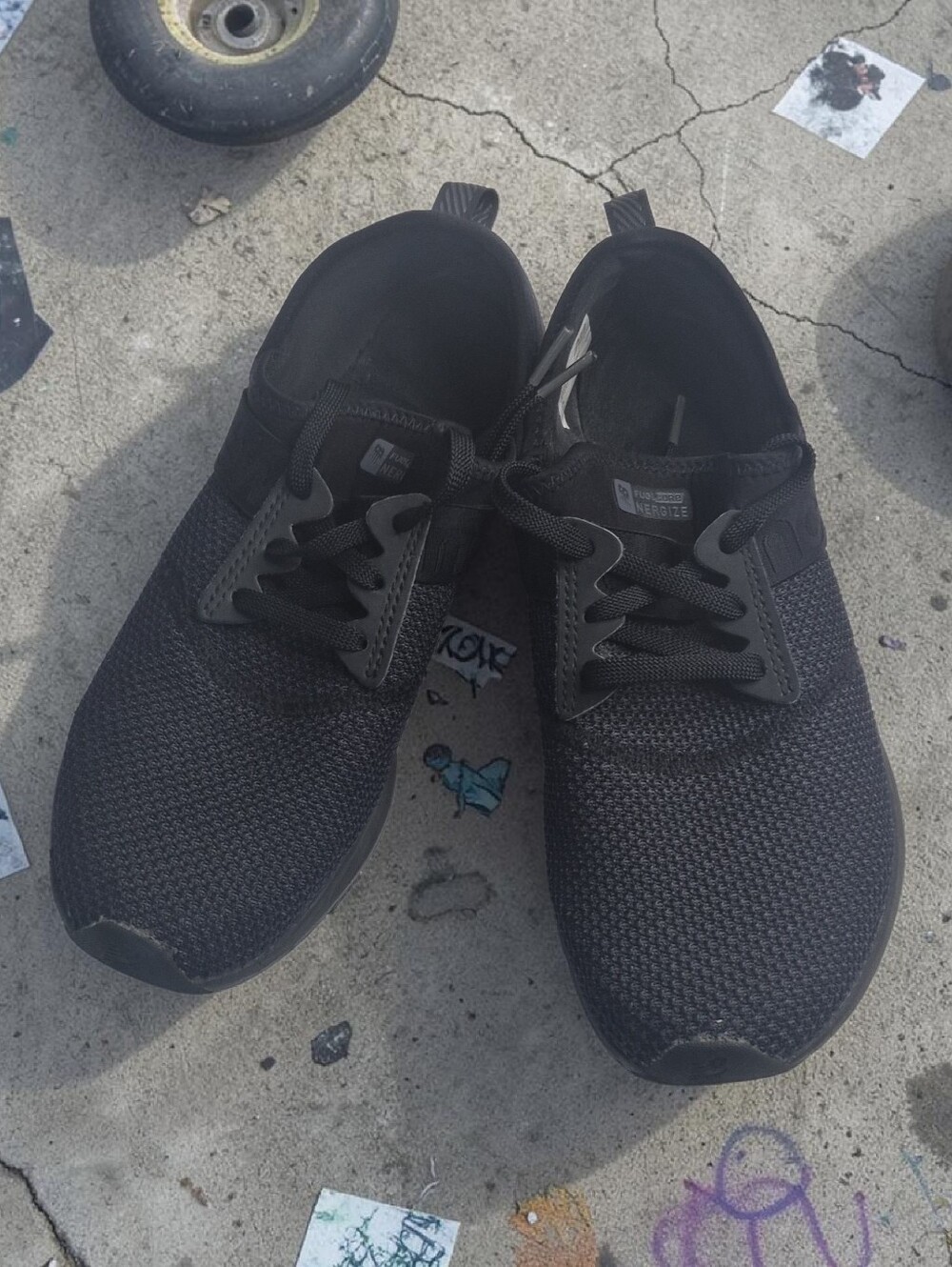 New Balance FuelCore Nergize Men's Black Lace Up Low Top Athletic Sneakers